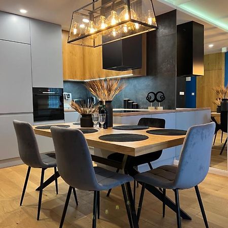 Family & Business Elegant Apartments, Kadzielnia, Wdk, Stadion Korona -1 Bedroom, Terrace, Garage, New! Kielce Bagian luar foto