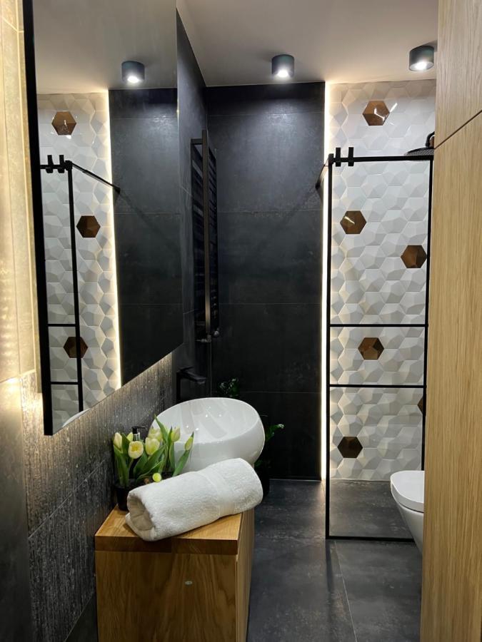 Family & Business Elegant Apartments, Kadzielnia, Wdk, Stadion Korona -1 Bedroom, Terrace, Garage, New! Kielce Bagian luar foto