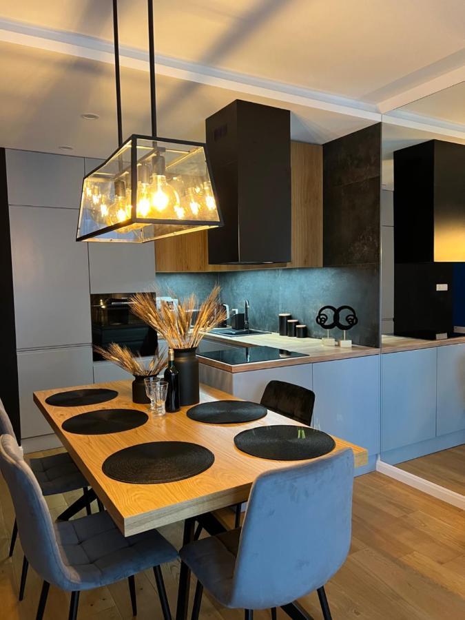 Family & Business Elegant Apartments, Kadzielnia, Wdk, Stadion Korona -1 Bedroom, Terrace, Garage, New! Kielce Bagian luar foto