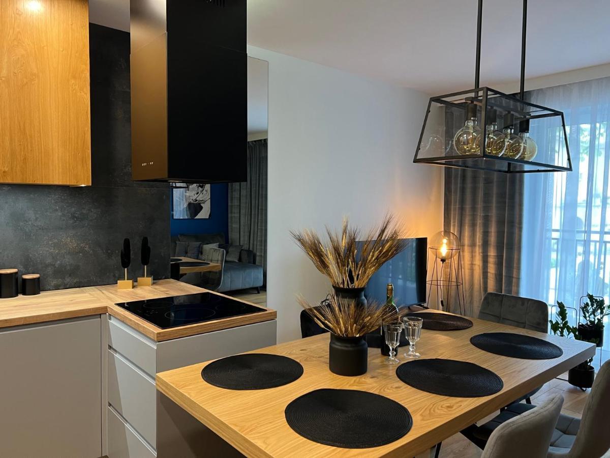 Family & Business Elegant Apartments, Kadzielnia, Wdk, Stadion Korona -1 Bedroom, Terrace, Garage, New! Kielce Bagian luar foto