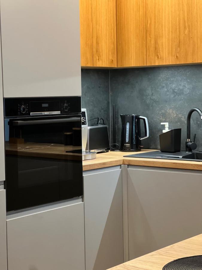 Family & Business Elegant Apartments, Kadzielnia, Wdk, Stadion Korona -1 Bedroom, Terrace, Garage, New! Kielce Bagian luar foto