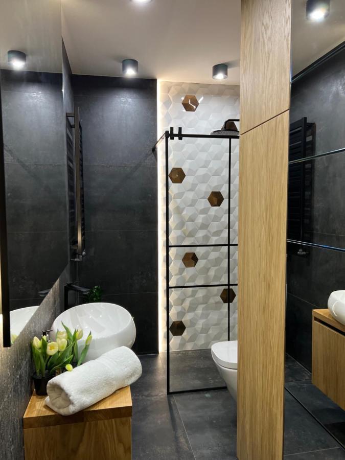 Family & Business Elegant Apartments, Kadzielnia, Wdk, Stadion Korona -1 Bedroom, Terrace, Garage, New! Kielce Bagian luar foto